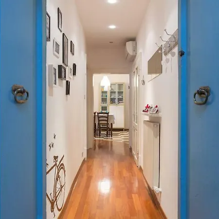 Apartment Domus - Accogliente Residenza Rocchetto A 25mt Da Piazza Erbe Verona