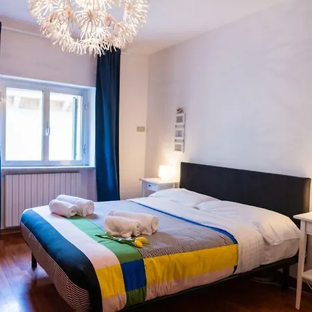 Domus - Accogliente Residenza Rocchetto A 25mt Da Piazza Erbe