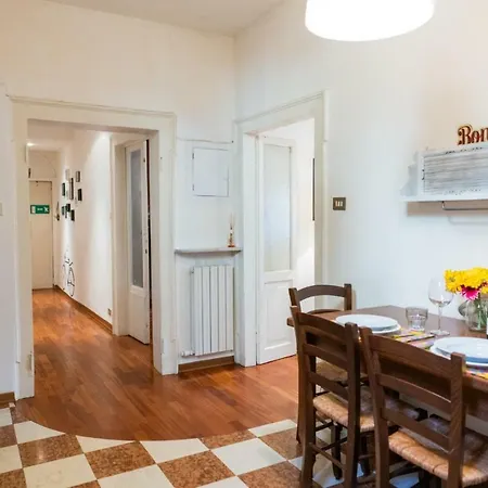 Appartamento Accogliente Residenza Rocchetto A 25mt Da Piazza Erbe Verona